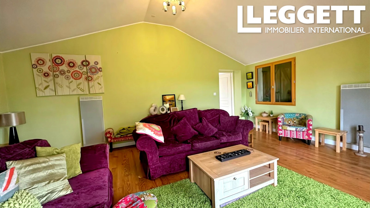 Photo 5 — LEGGETT IMMOBILIER