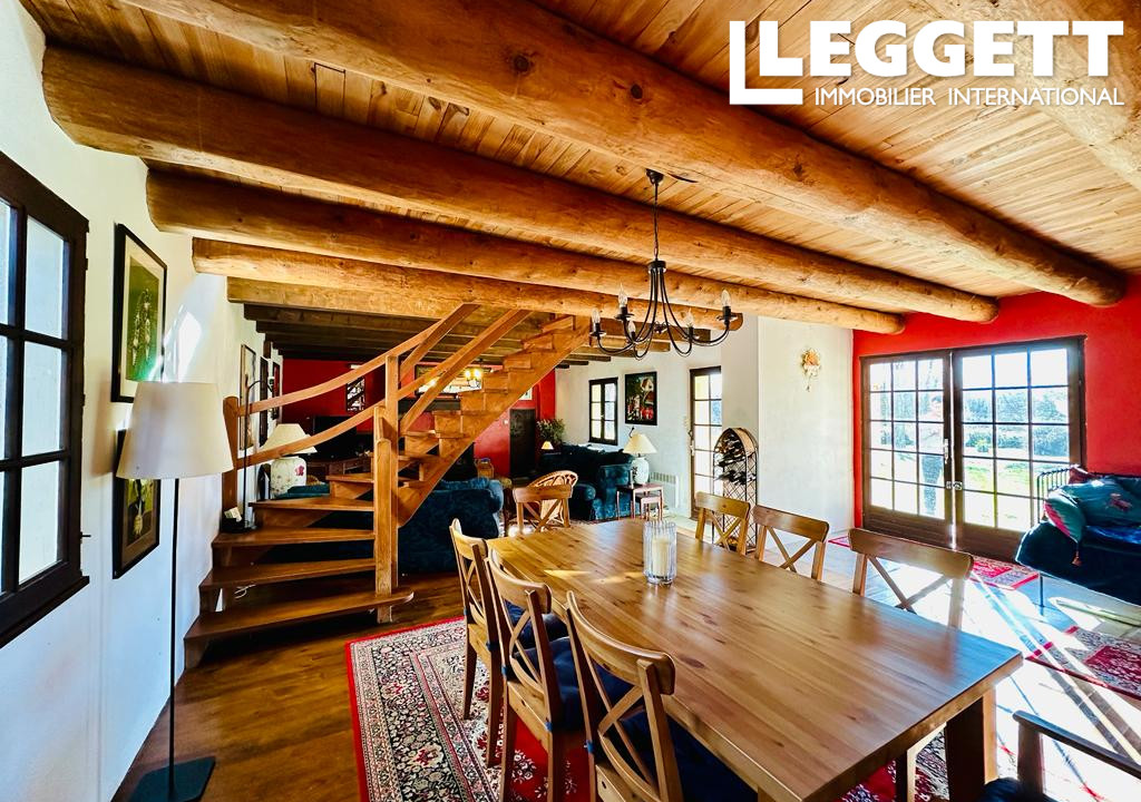 Photo 6 — LEGGETT IMMOBILIER