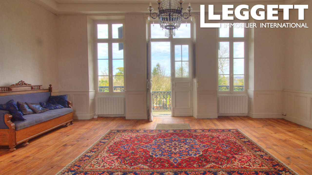 Photo 7 — LEGGETT IMMOBILIER
