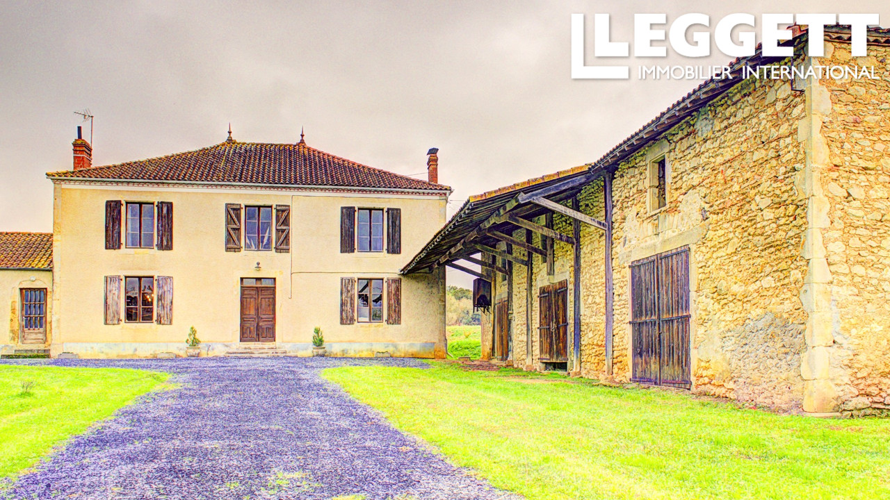 Photo 8 — LEGGETT IMMOBILIER