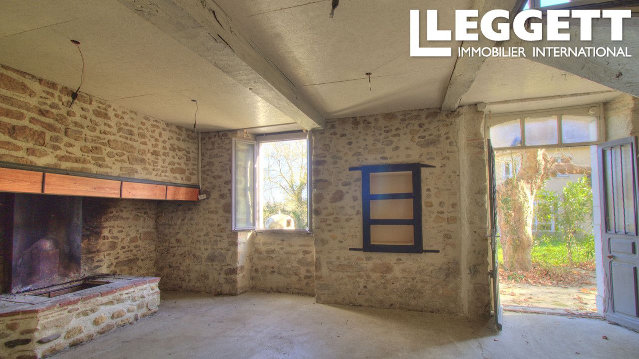 Photo 3 — LEGGETT IMMOBILIER