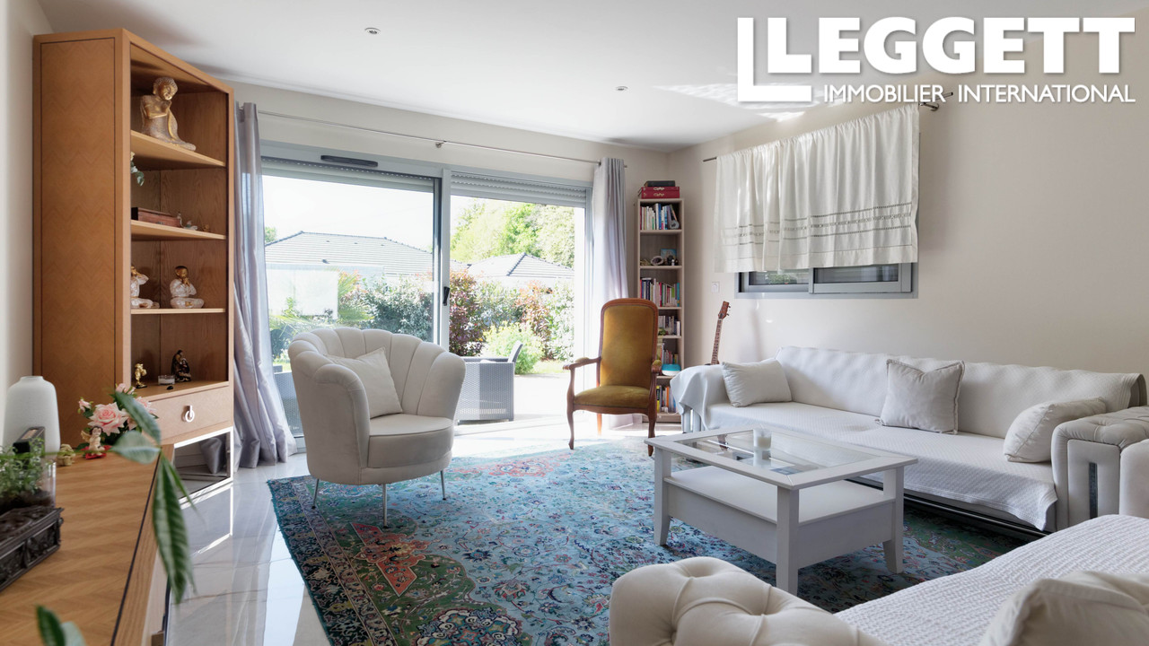Photo 5 — LEGGETT IMMOBILIER
