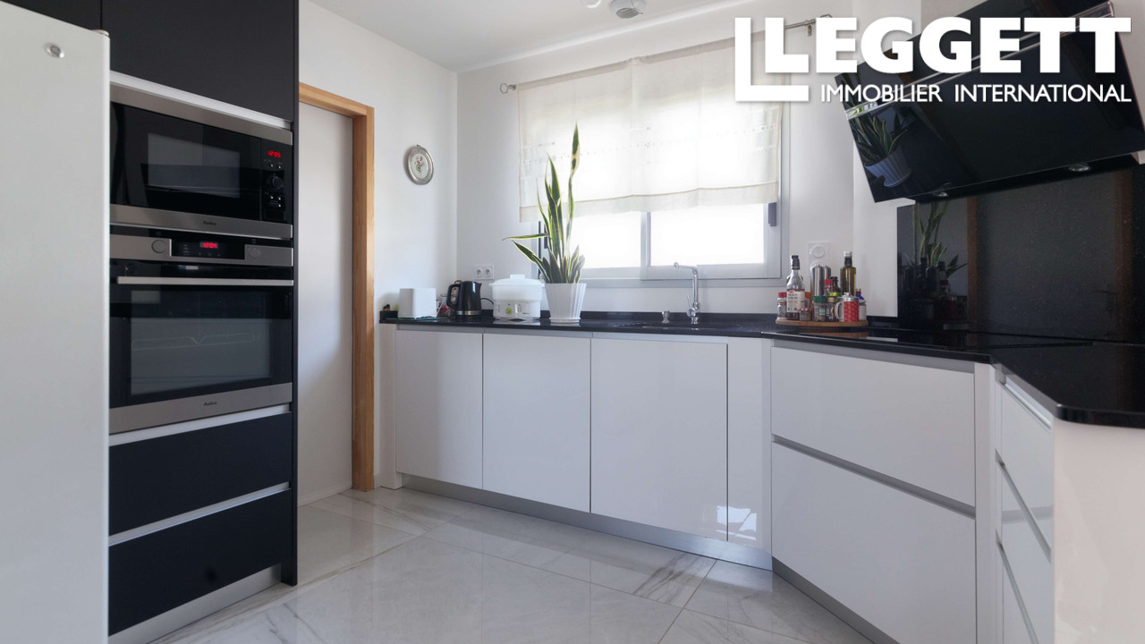 Photo 8 — LEGGETT IMMOBILIER