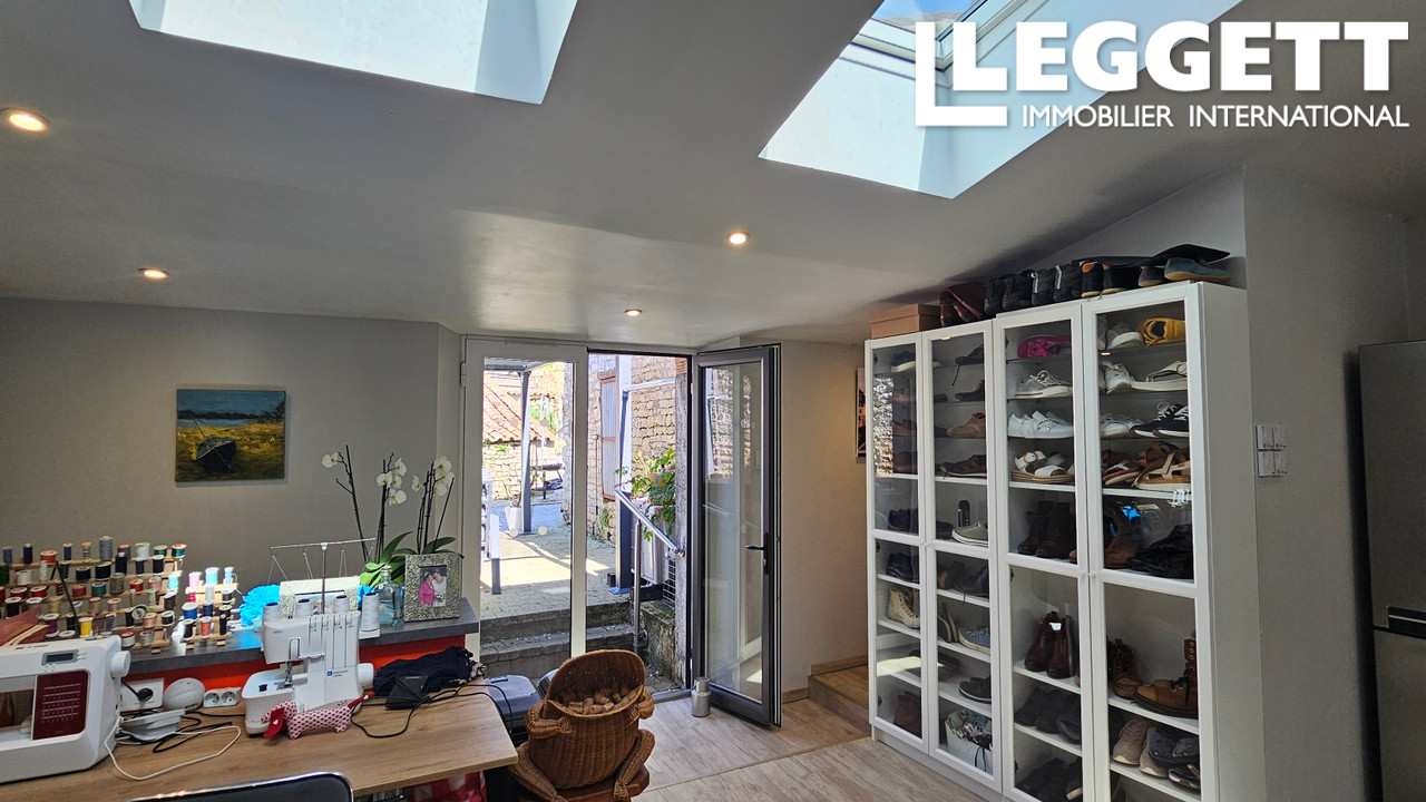 Photo 8 — LEGGETT IMMOBILIER