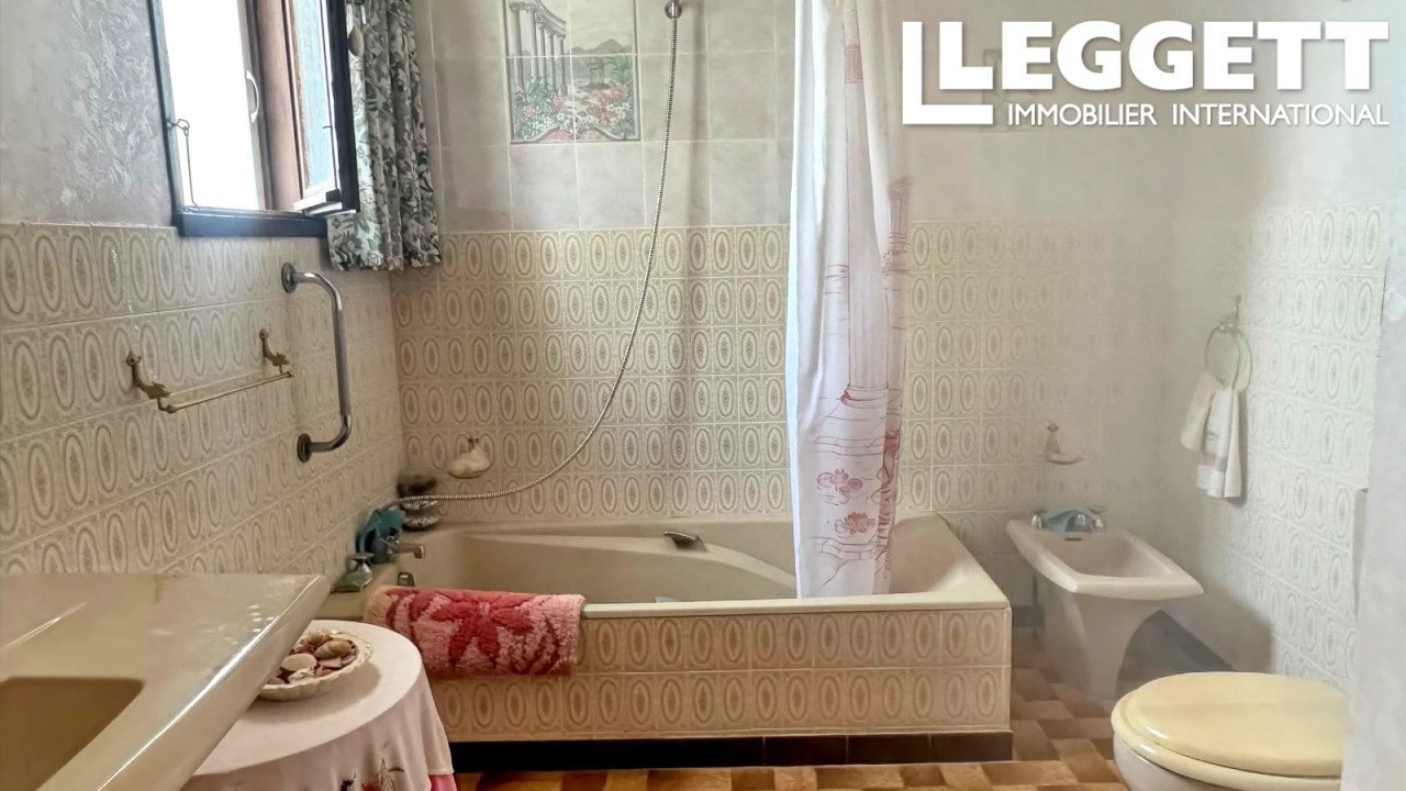 Photo 8 — LEGGETT IMMOBILIER