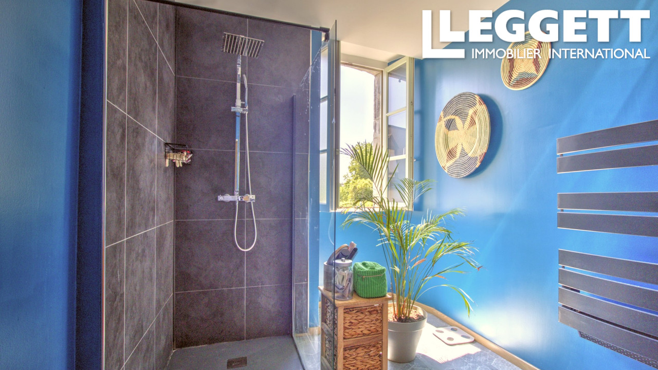 Photo 10 — LEGGETT IMMOBILIER