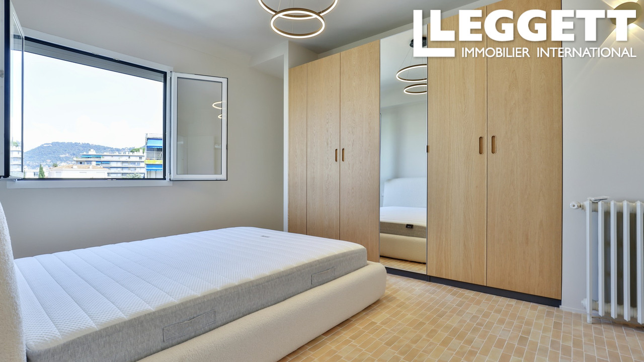 Photo 10 — LEGGETT IMMOBILIER
