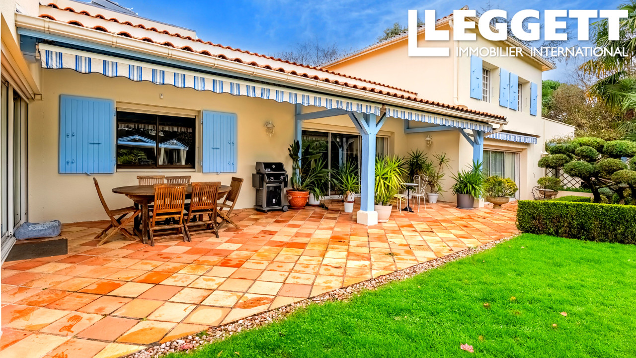 Photo 2 — LEGGETT IMMOBILIER