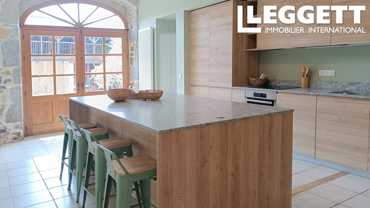 Photo 4 — LEGGETT IMMOBILIER