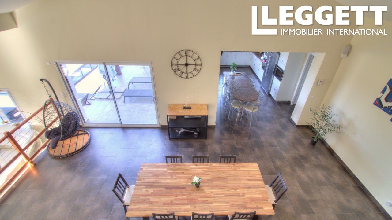 Photo 6 — LEGGETT IMMOBILIER