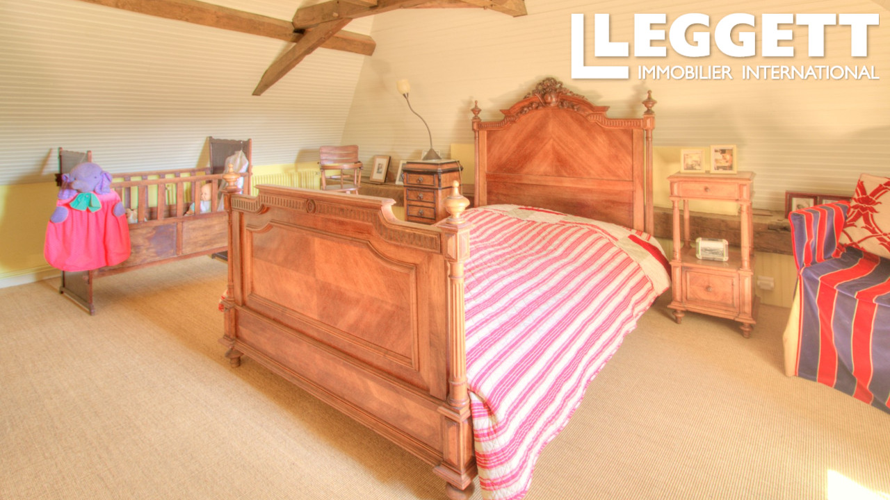 Photo 7 — LEGGETT IMMOBILIER