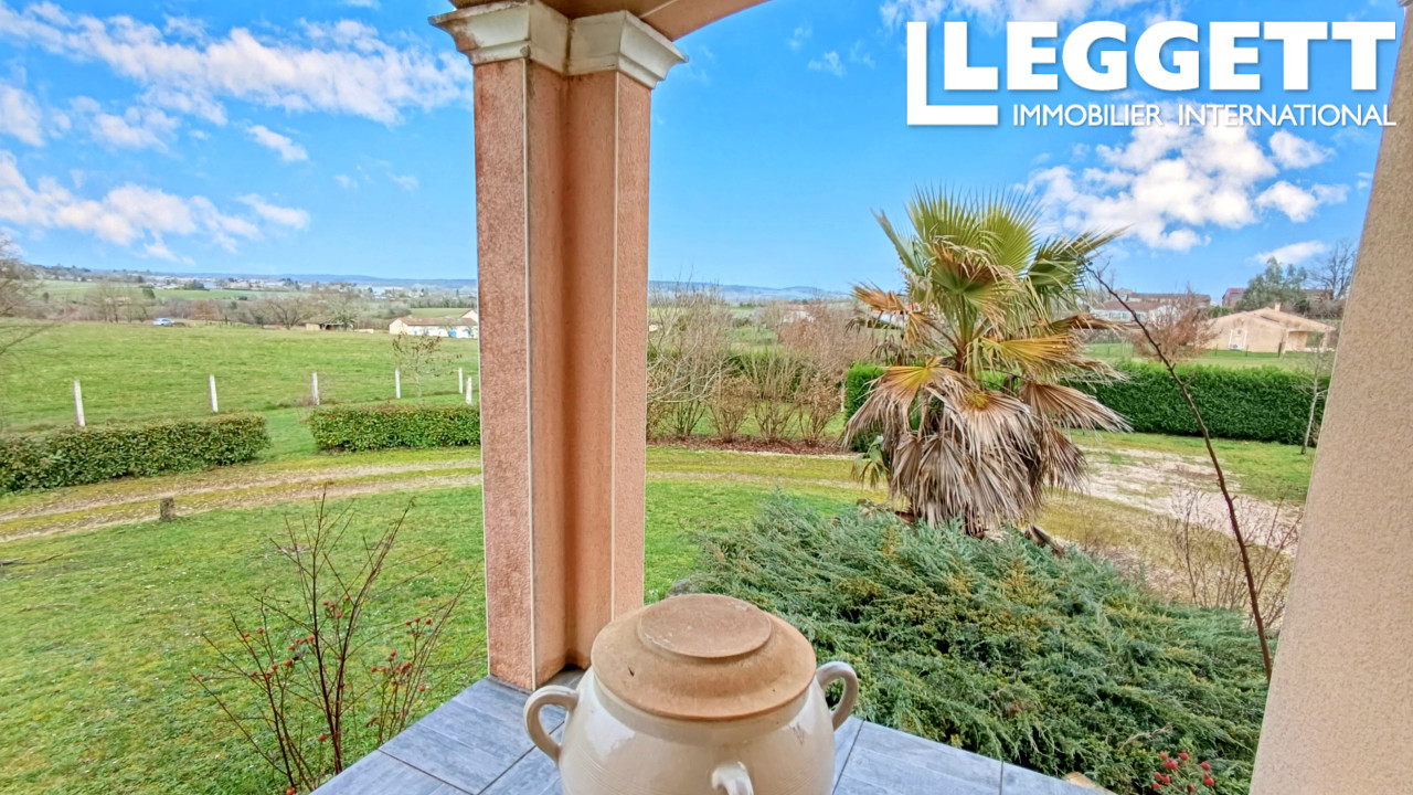 Photo 10 — LEGGETT IMMOBILIER