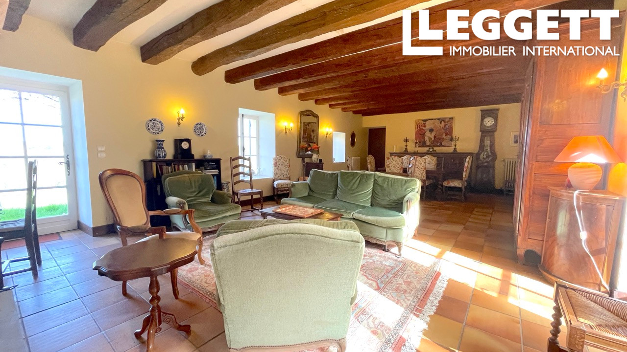 Photo 7 — LEGGETT IMMOBILIER