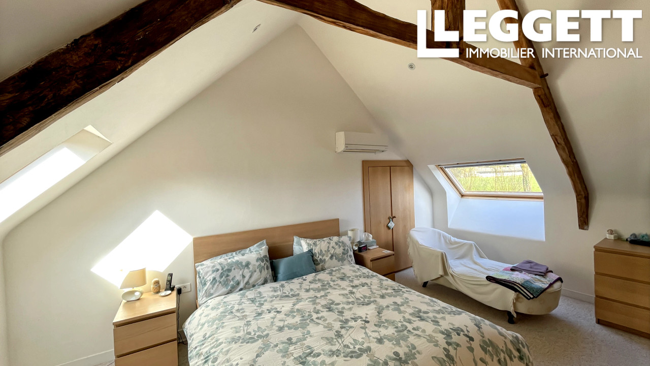 Photo 8 — LEGGETT IMMOBILIER