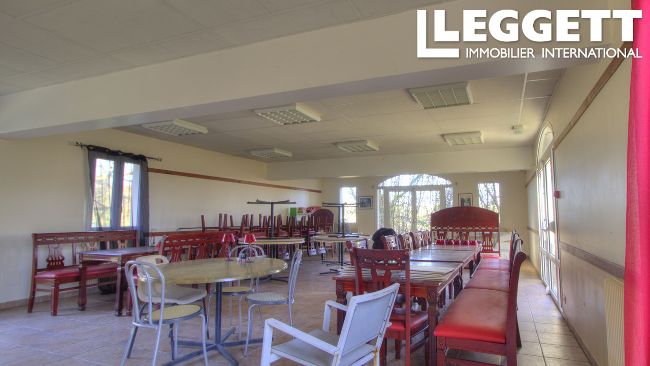 Photo 7 — LEGGETT IMMOBILIER
