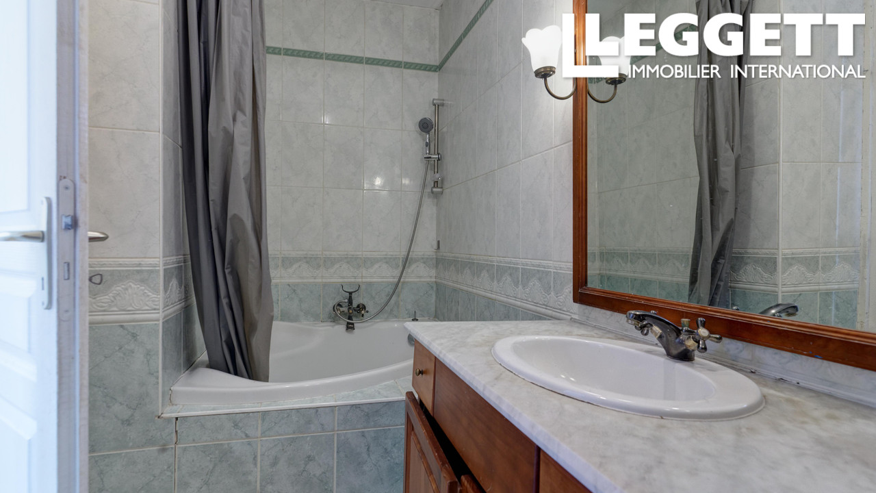 Photo 5 — LEGGETT IMMOBILIER