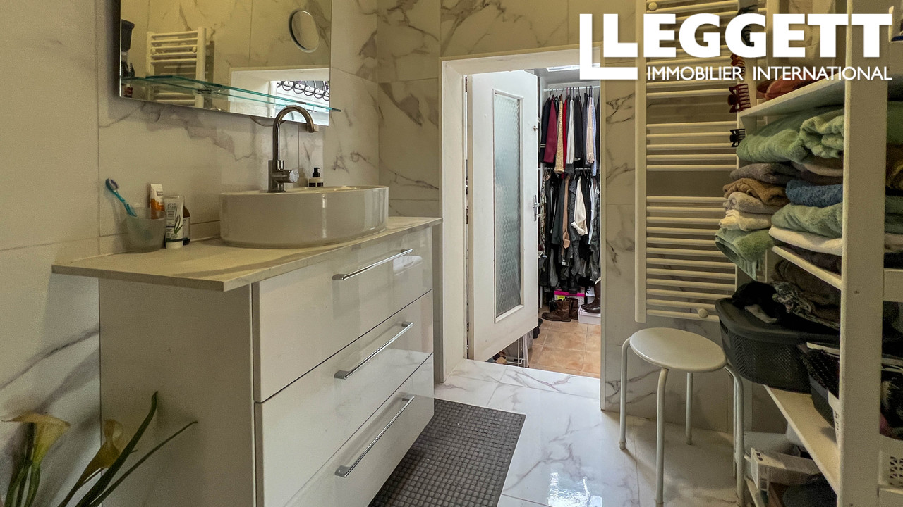 Photo 10 — LEGGETT IMMOBILIER