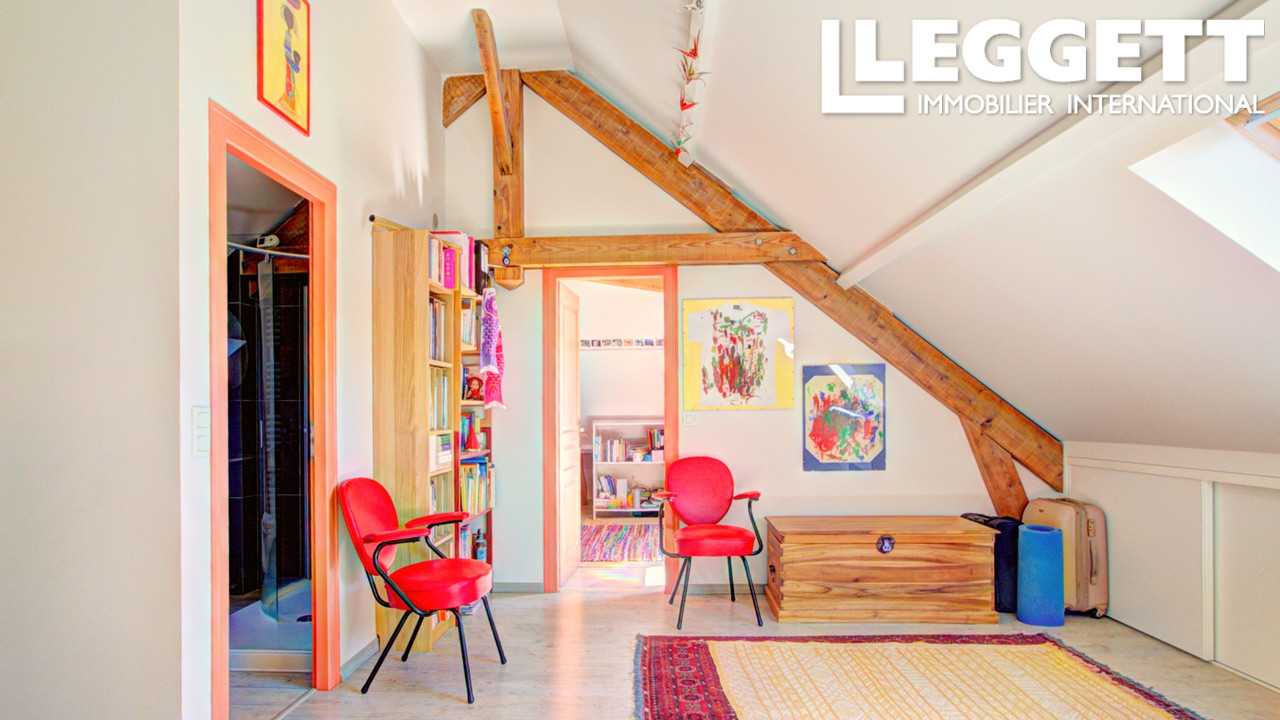 Photo 7 — LEGGETT IMMOBILIER