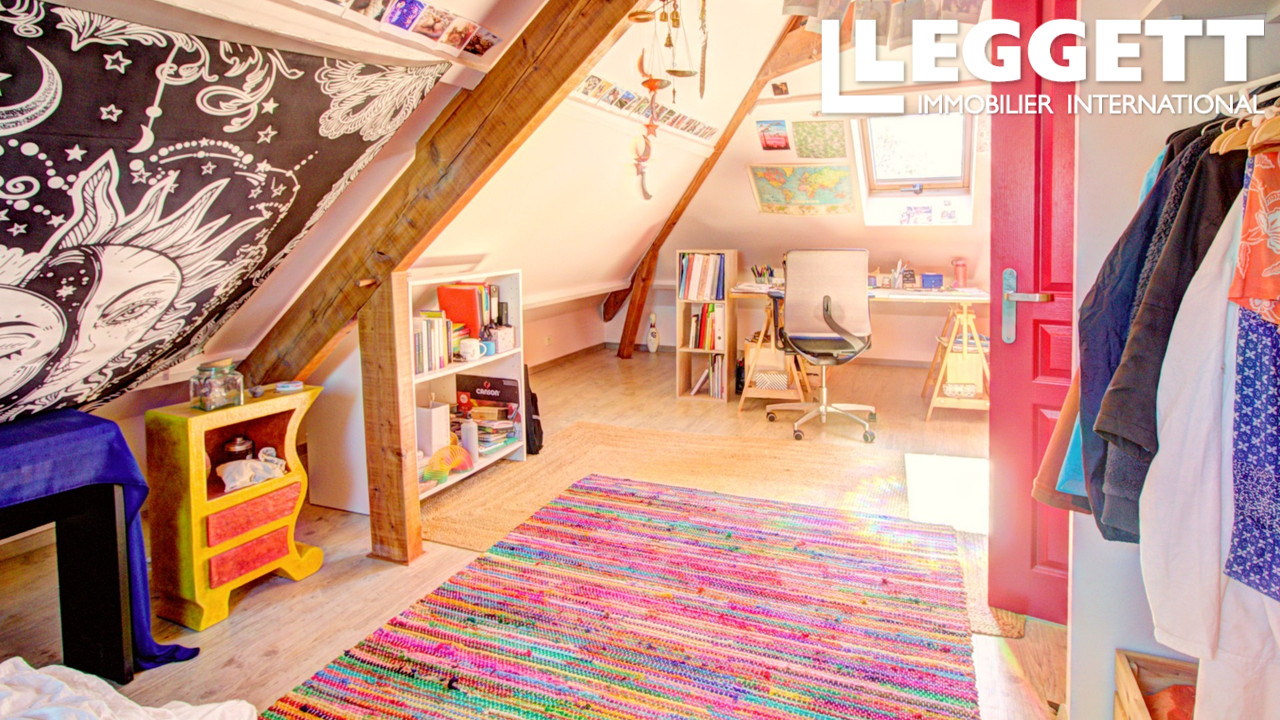 Photo 8 — LEGGETT IMMOBILIER