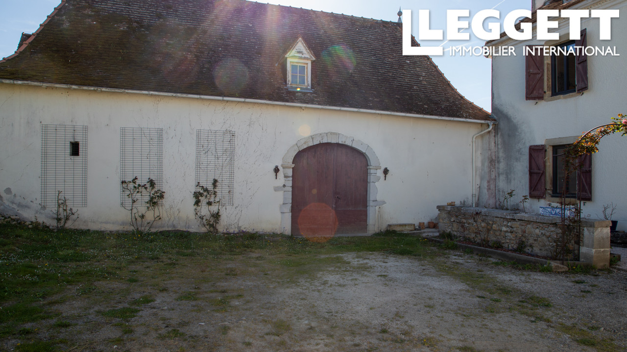 Photo 4 — LEGGETT IMMOBILIER