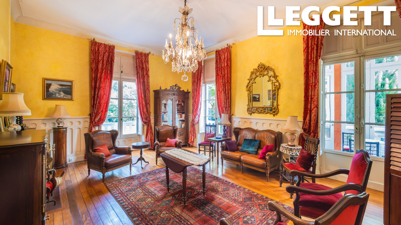 Photo 4 — LEGGETT IMMOBILIER