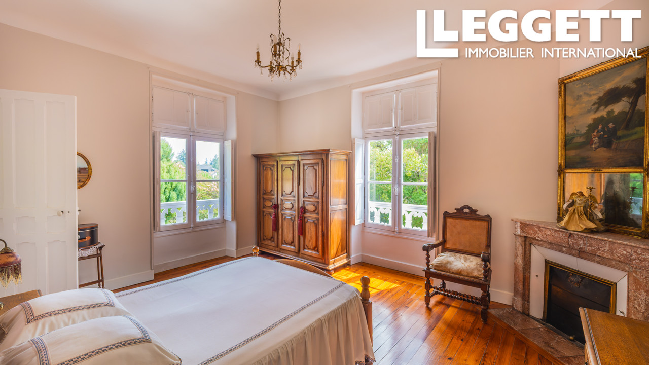 Photo 7 — LEGGETT IMMOBILIER