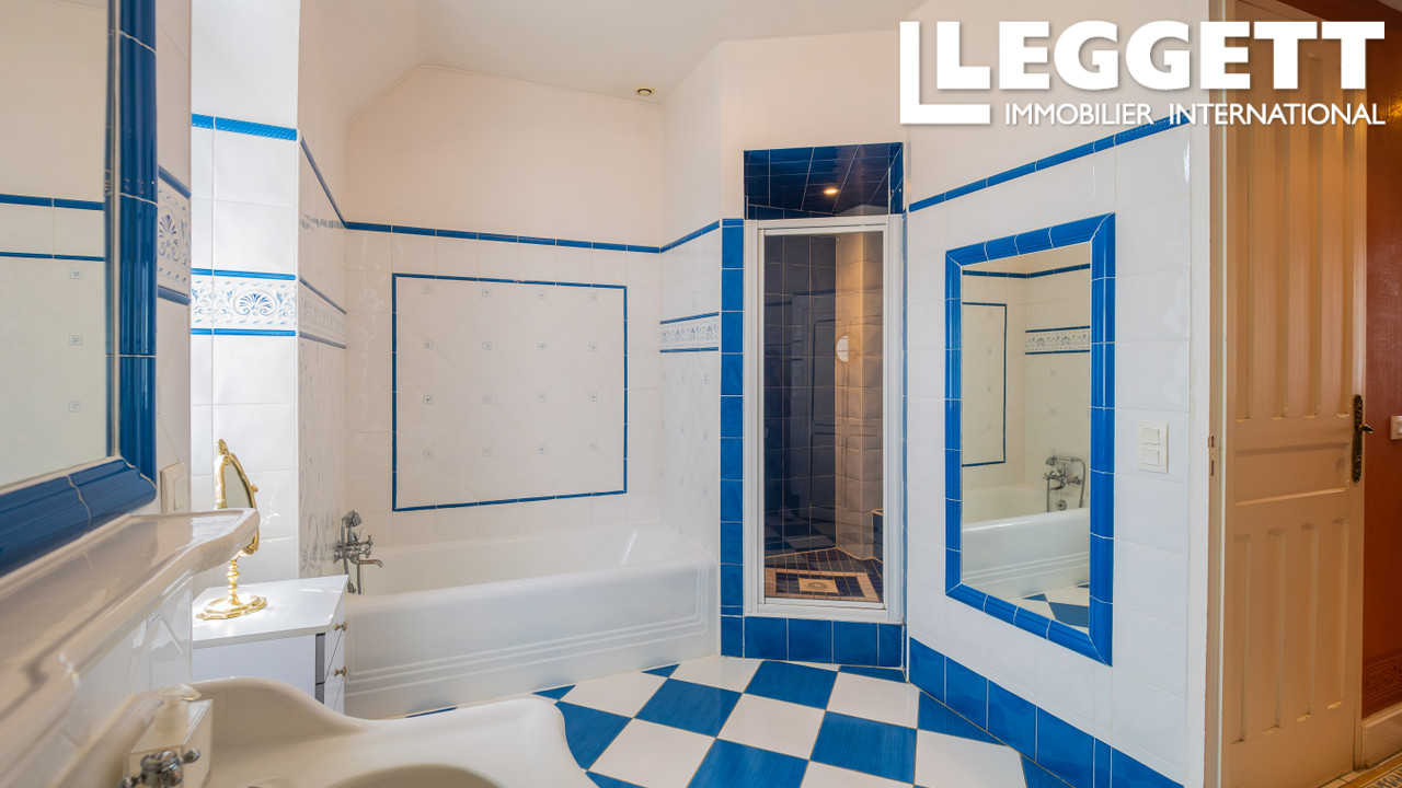 Photo 8 — LEGGETT IMMOBILIER