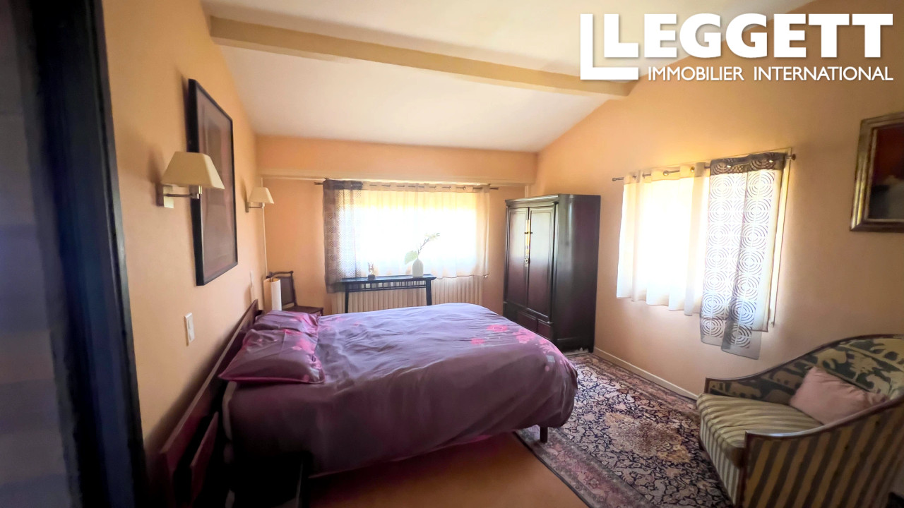 Photo 8 — LEGGETT IMMOBILIER