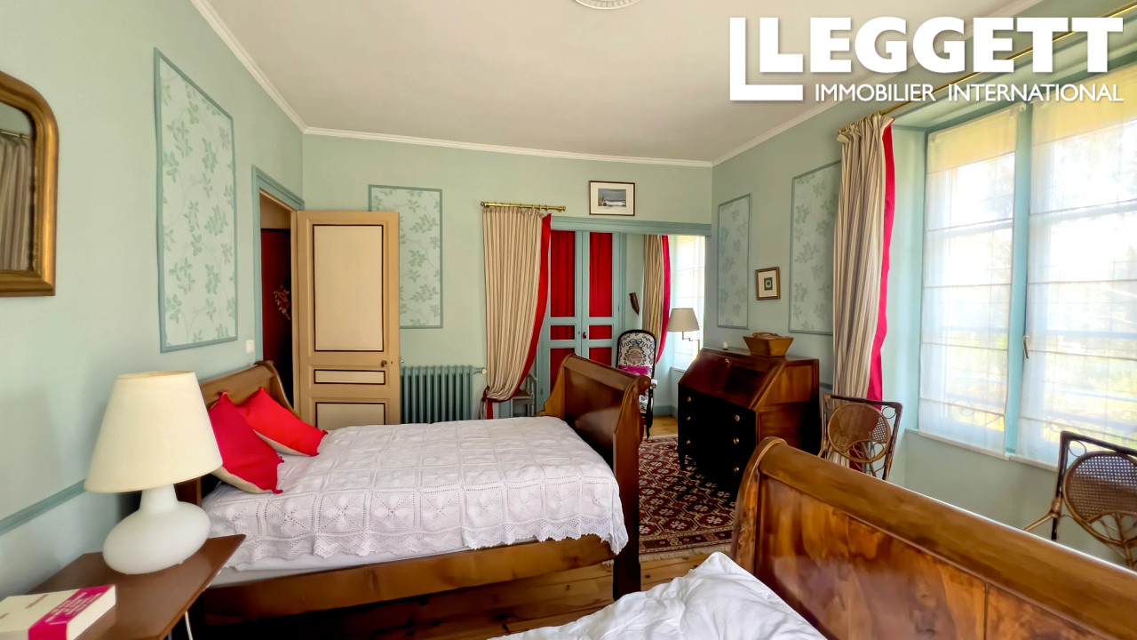 Photo 10 — LEGGETT IMMOBILIER