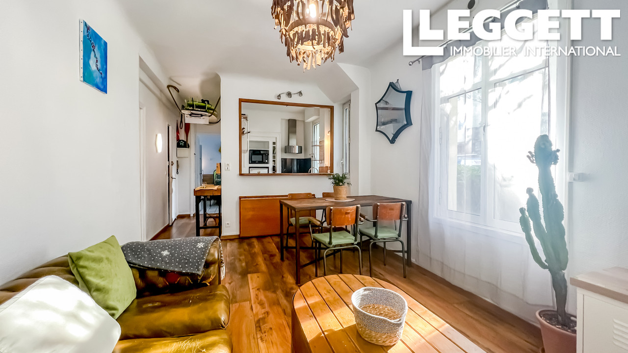 Photo 2 — LEGGETT IMMOBILIER