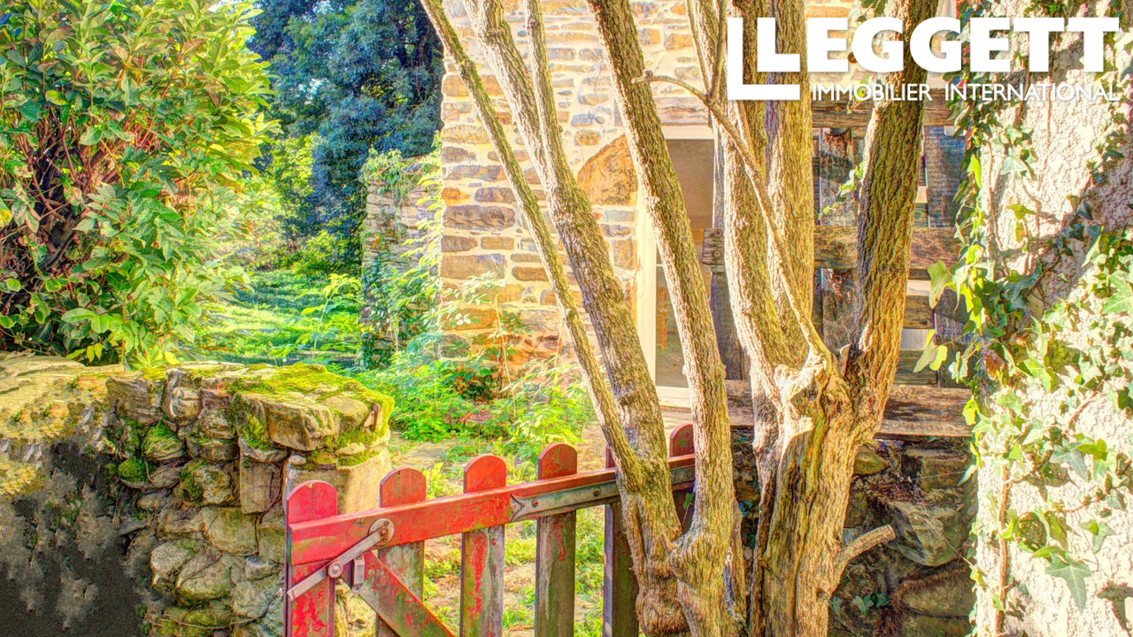 Photo 2 — LEGGETT IMMOBILIER